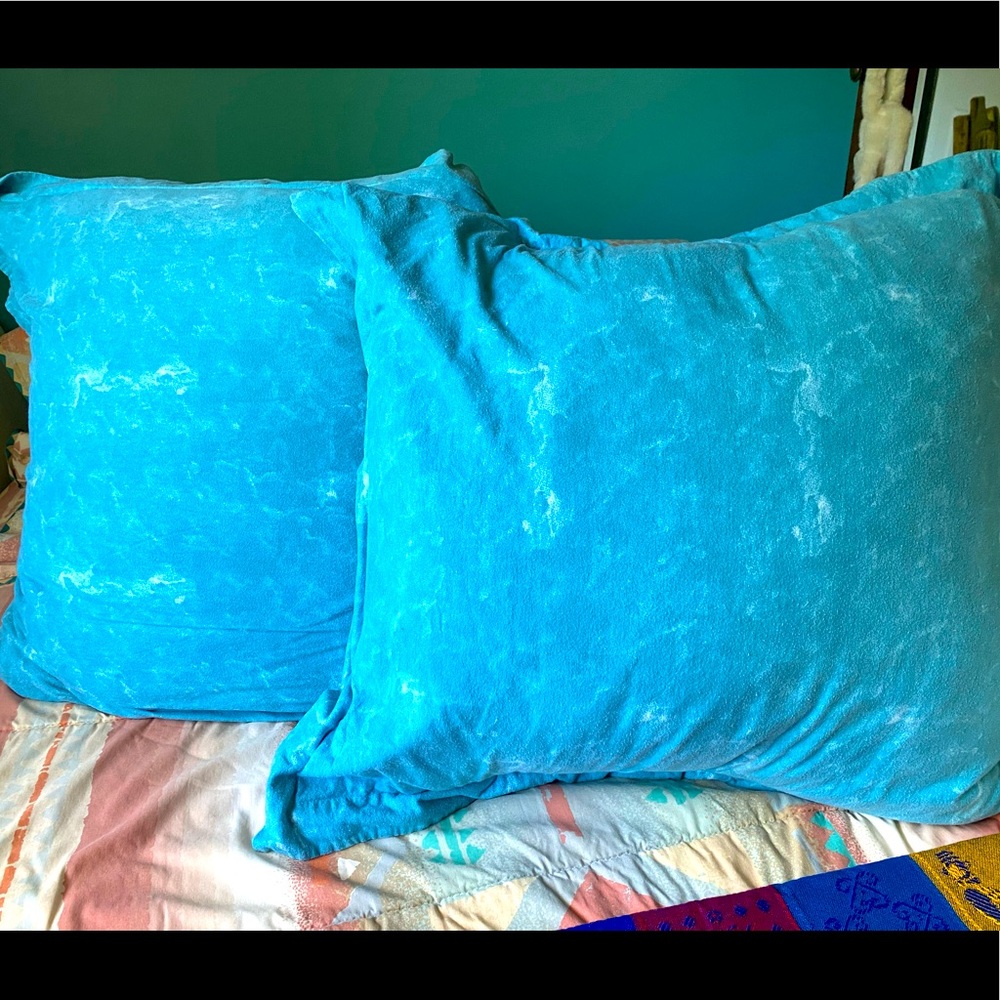 Two 28x28” pillow shams